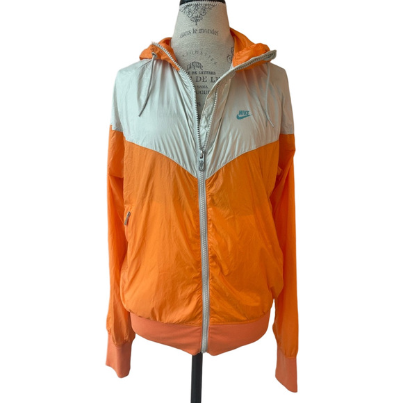 Vintage Nike Windbreaker Jacket + Matching Stuff Sack — Size L — Unisex - Picture 4 of 15